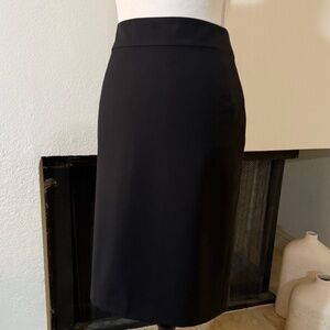 Ann Taylor Wool Blend Pencil Skirt Lined Black Size 6 NWT